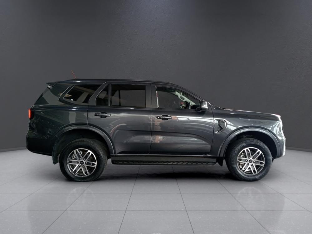Ford Everest 2.0 Xlt 4X2 At