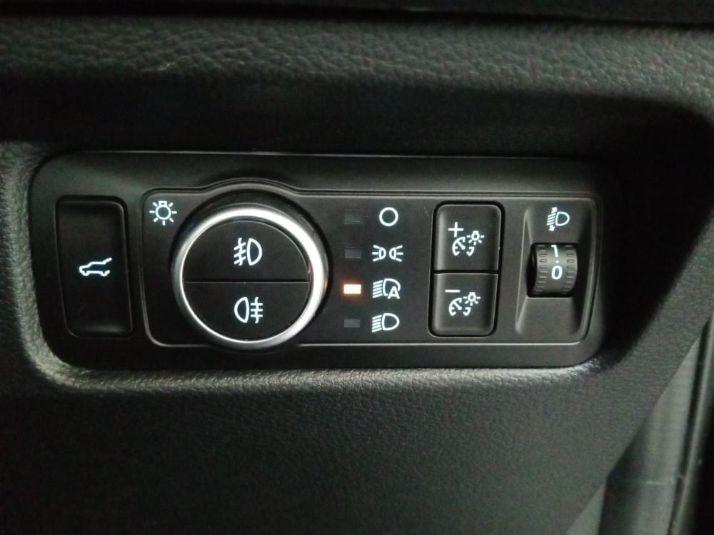 Ford Everest 2.0 Xlt 4X2 At