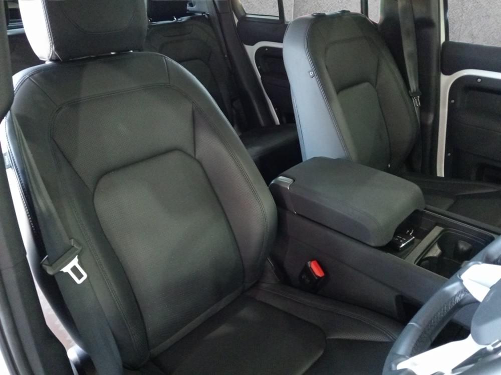 Land Rover Defender 110 3.0 D300 Se (221Kw)