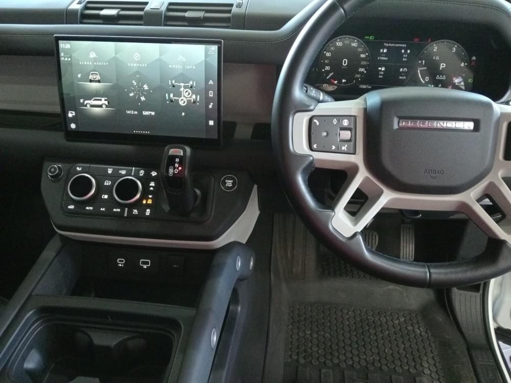 Land Rover Defender 110 D250 Se Awd (183Kw)
