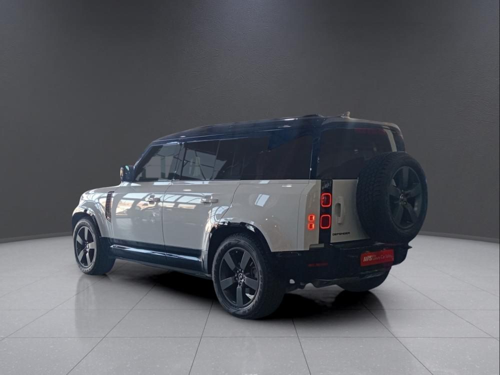 Land Rover Defender 110 3.0D D250 X-Dynamic Se (183Kw)