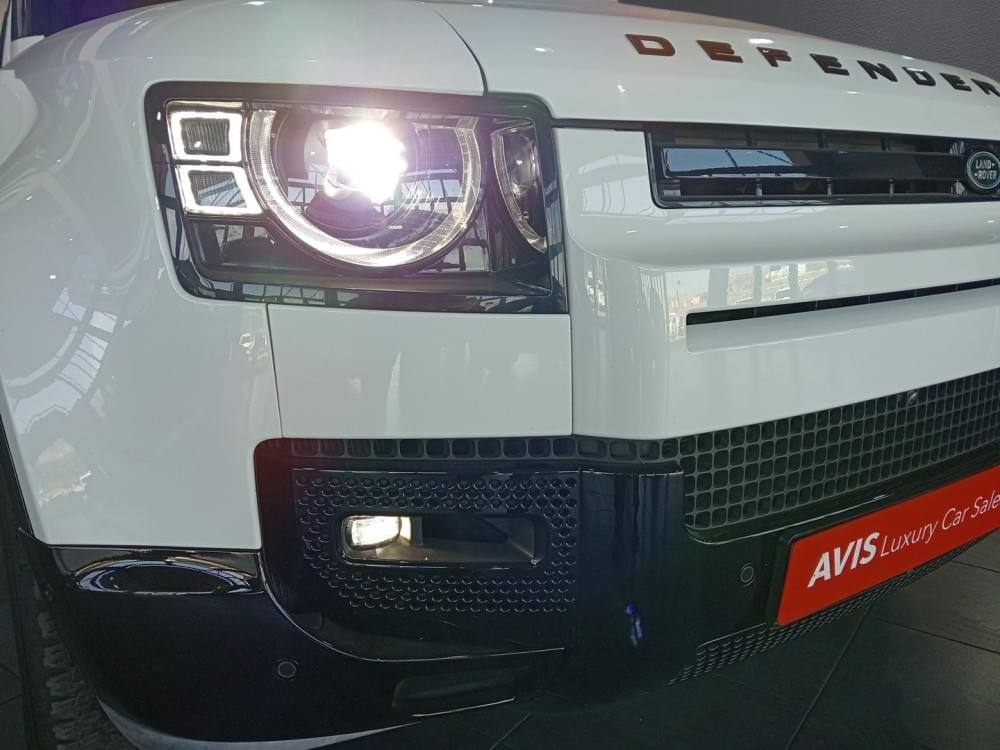 Land Rover Defender 110 3.0D D250 X-Dynamic Se (183Kw)