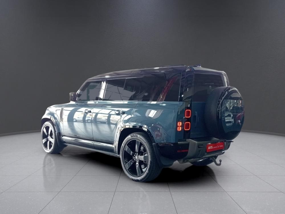 Land Rover Defender 110 D300 X-Dynamic Hse Awd (221Kw)