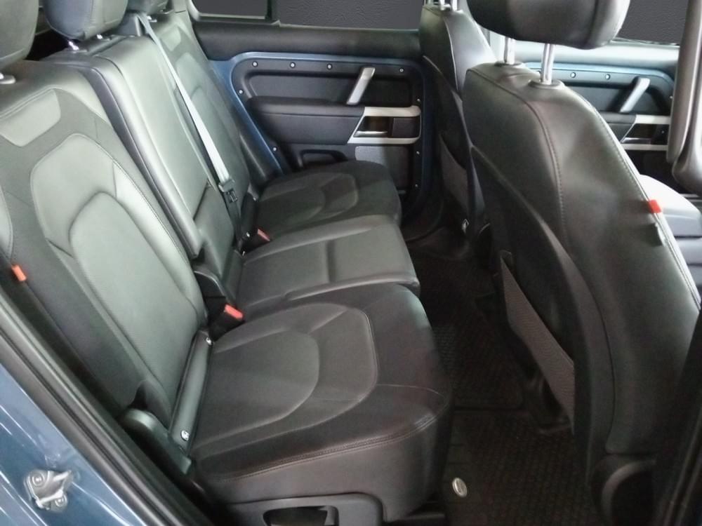 Land Rover Defender 110 D300 X-Dynamic Hse Awd (221Kw)