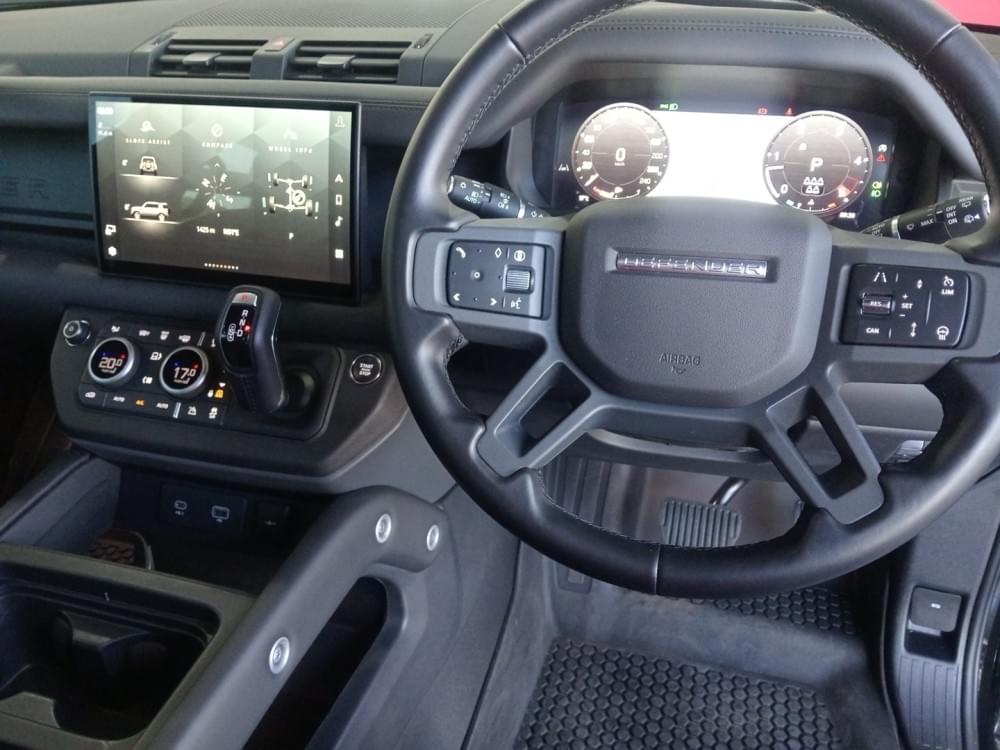 Land Rover Defender 110 D300 X-Dynamic Hse Awd (221Kw)