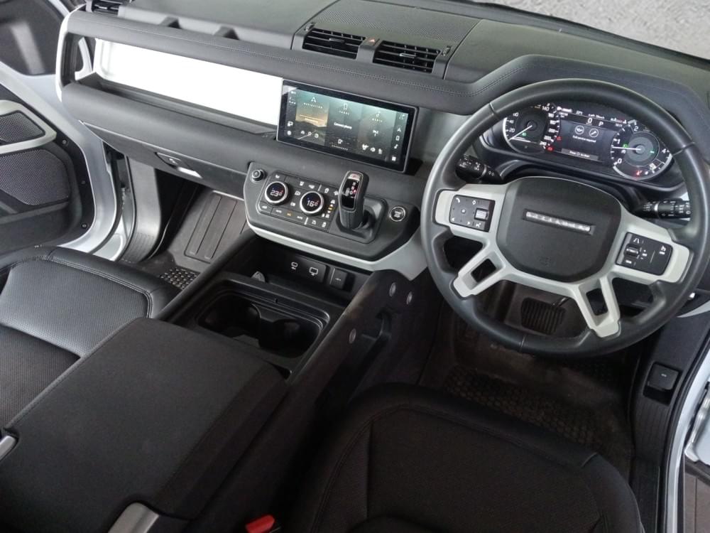 Land Rover Defender 110 3.0 D300 Se (221Kw)