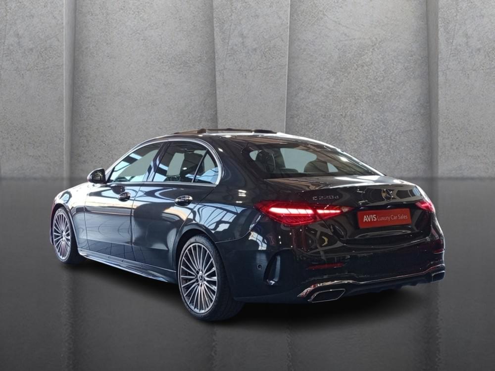 Mercedes Benz C-Class Sedan 220D