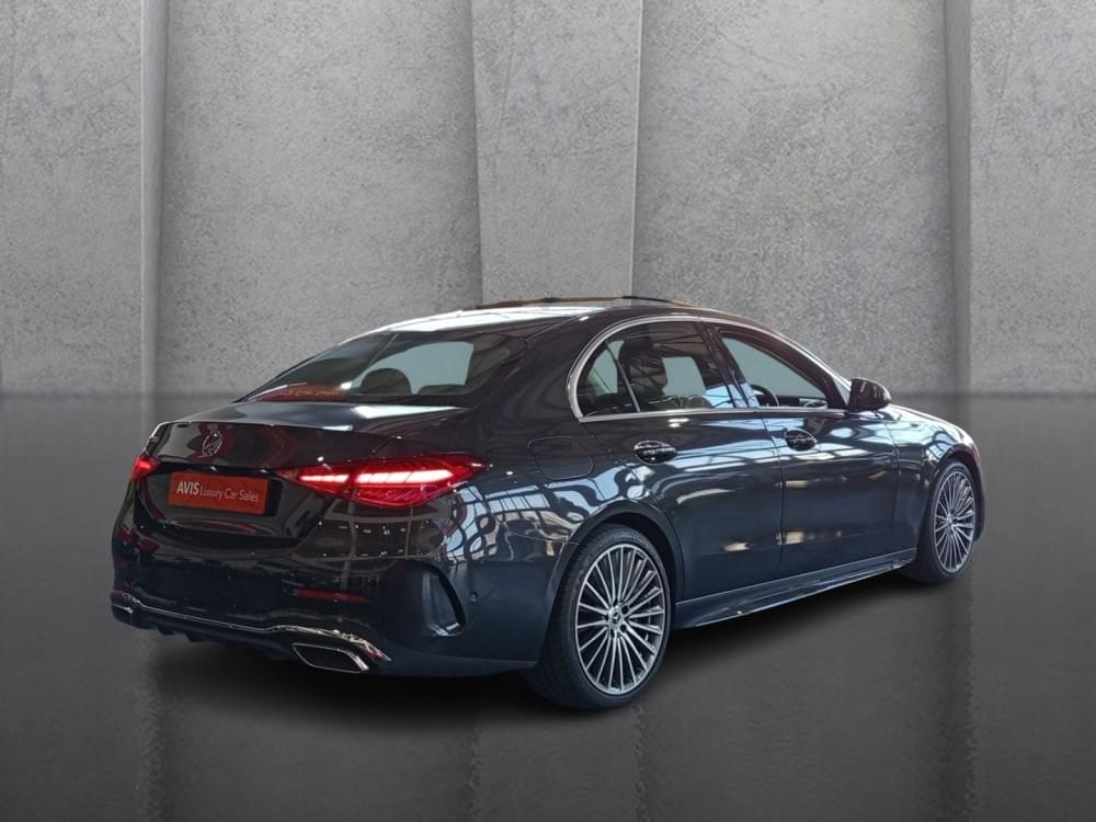 Mercedes Benz C-Class Sedan 220D