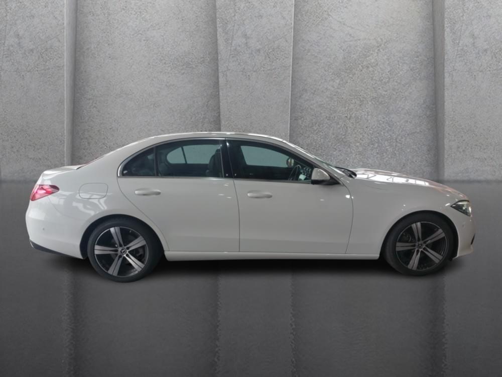 Mercedes Benz C-Class Sedan 200