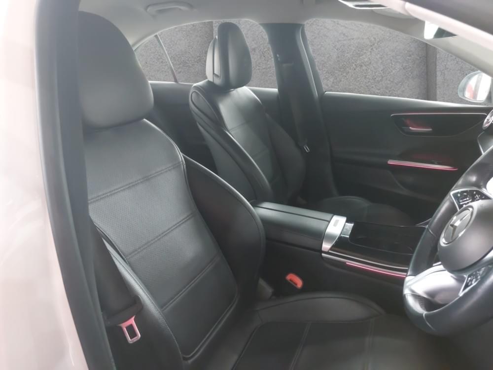 Mercedes Benz C-Class Sedan 200