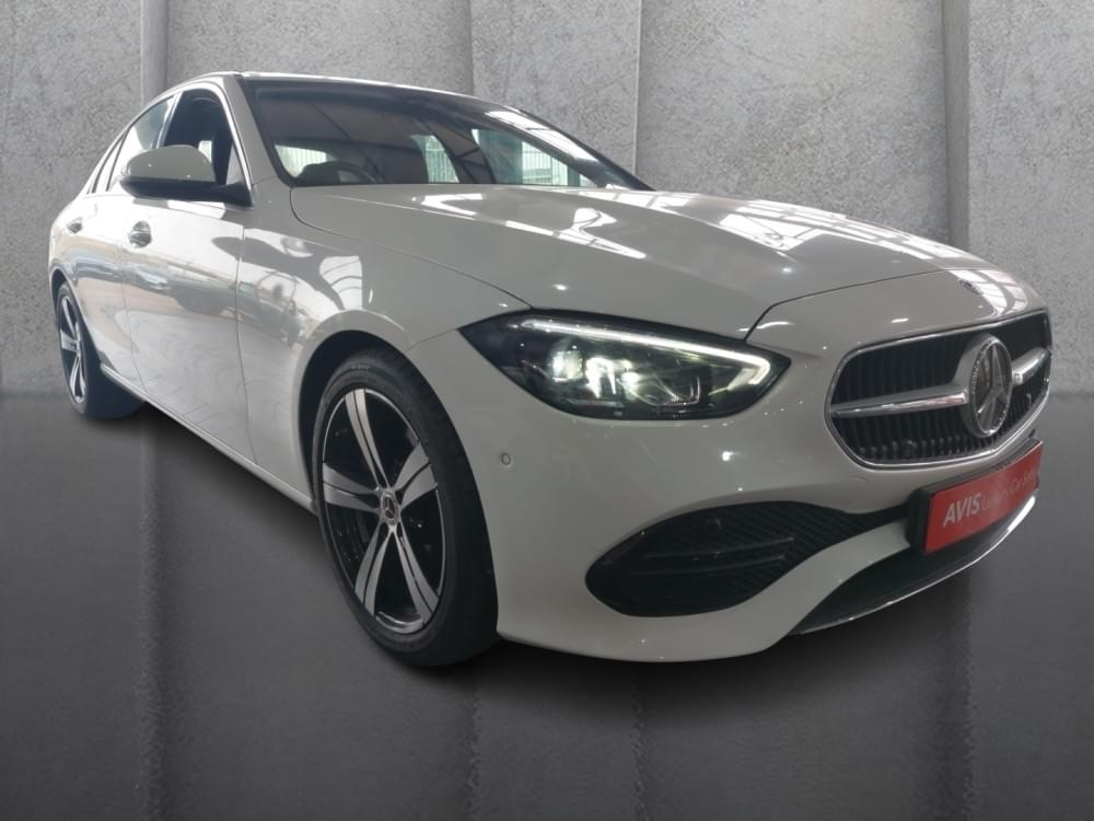Mercedes Benz C-Class Sedan 200