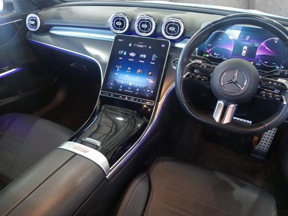Mercedes Benz C-Class Sedan 200