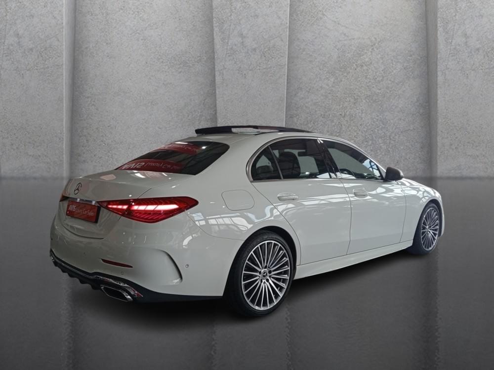 Mercedes Benz C-Class Sedan 200