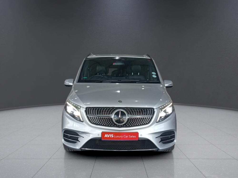 Mercedes Benz V-Class 300D Avantgarde + Amg Line