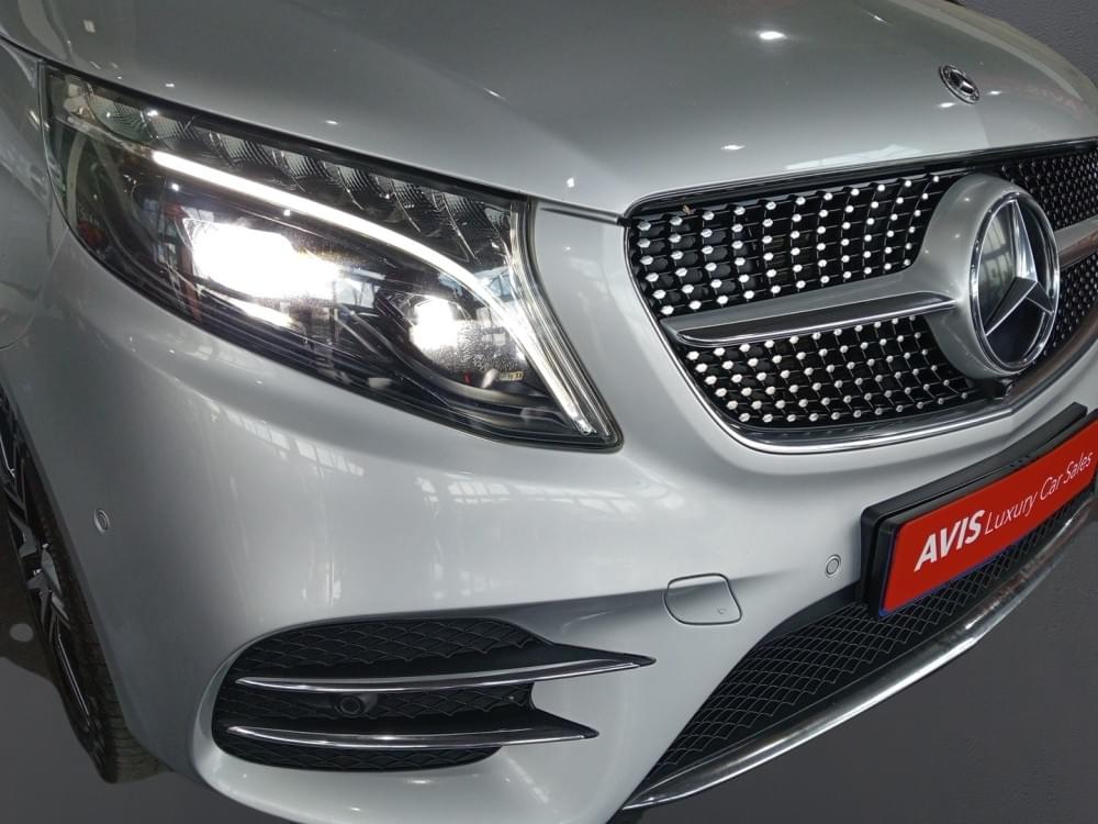 Mercedes Benz V-Class 300D Avantgarde + Amg Line