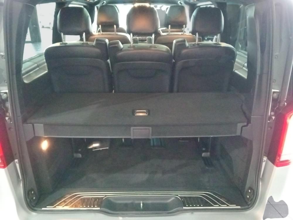 Mercedes Benz V-Class 300D Avantgarde + Amg Line