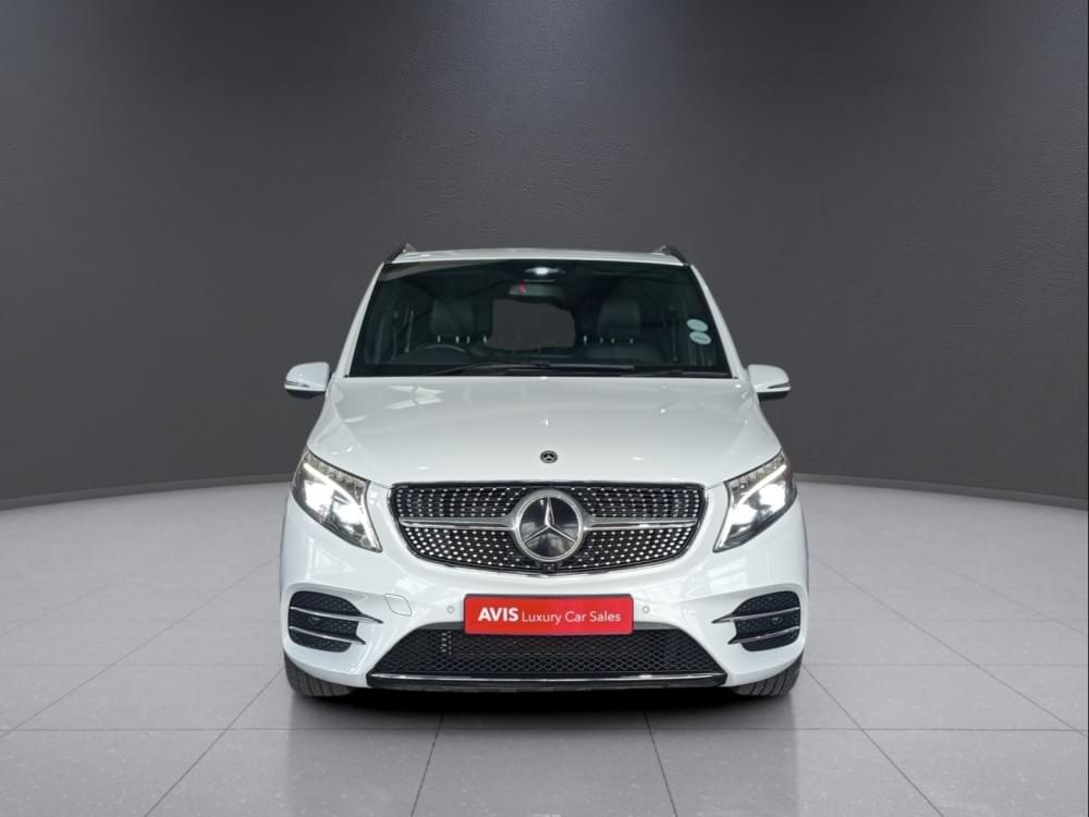 Mercedes Benz V-Class 300D Avantgarde + Amg Line