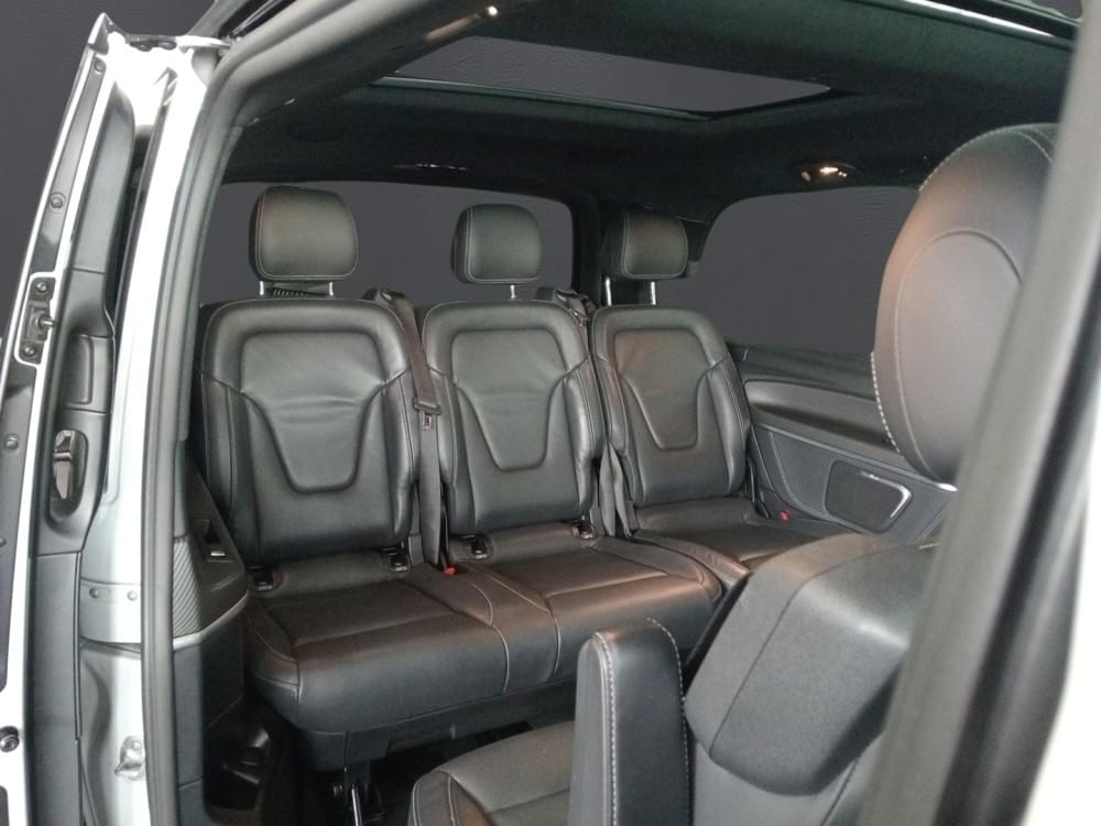 Mercedes Benz V-Class 300D Avantgarde + Amg Line