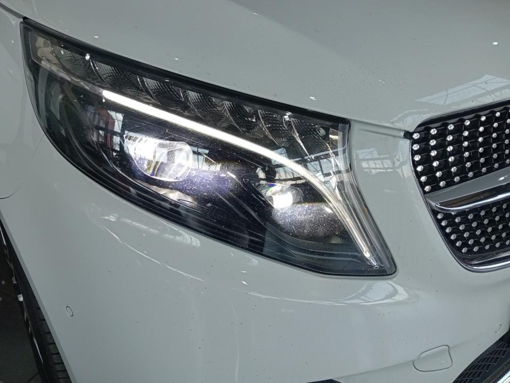 Mercedes Benz V-Class 300D Exclusive