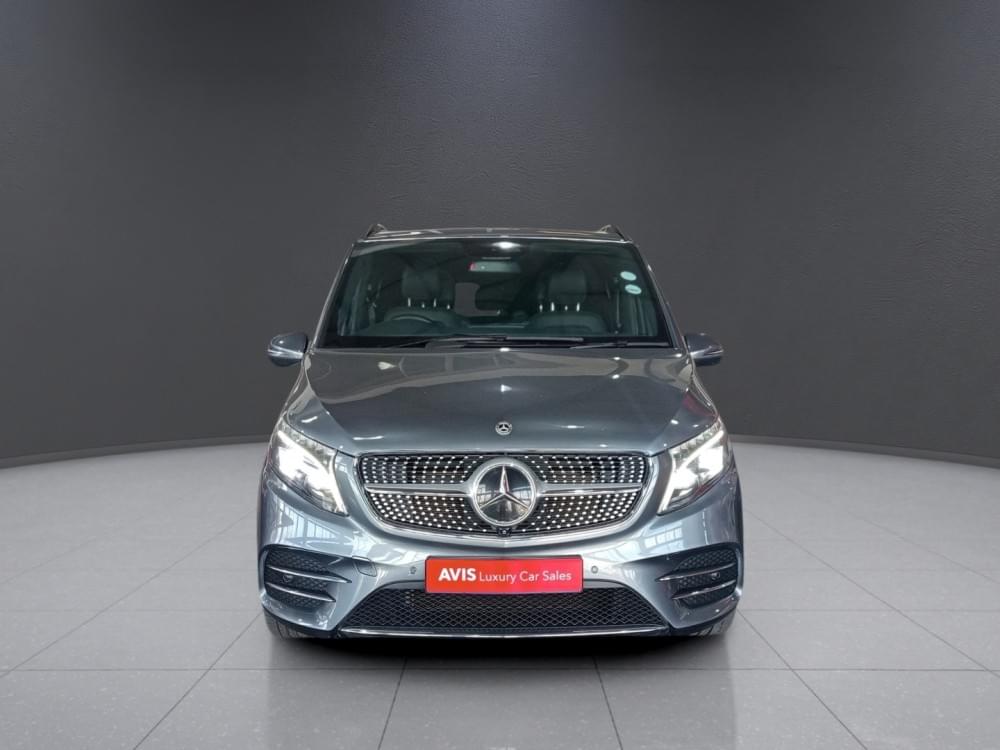 Mercedes Benz V-Class 300D Avantgarde + Amg Line