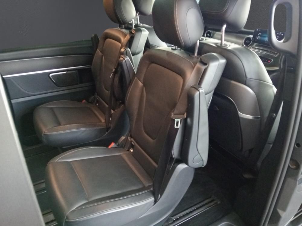 Mercedes Benz V-Class 300D Avantgarde + Amg Line