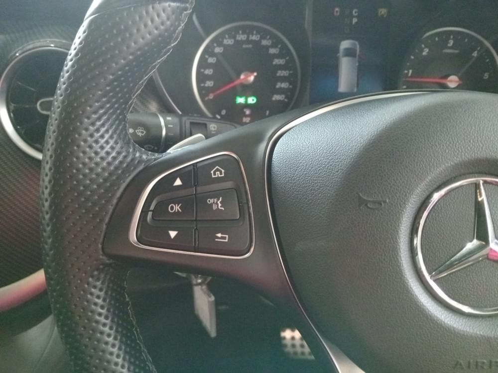 Mercedes Benz V-Class 300D Avantgarde + Amg Line