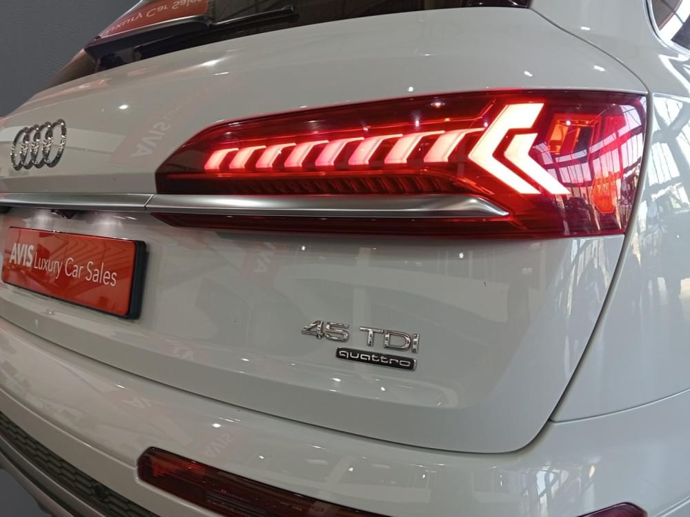 Audi Q7 45 Tdi S Line Quattro Tiptronic