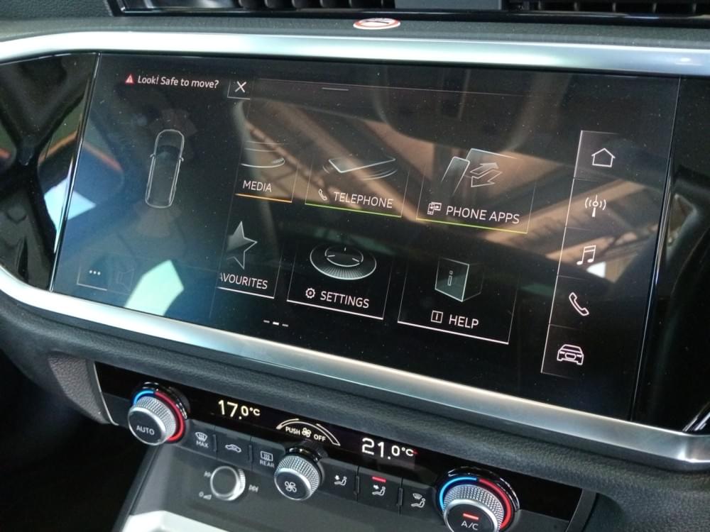 Audi Q3 35 Tfsi S Line S Tronic