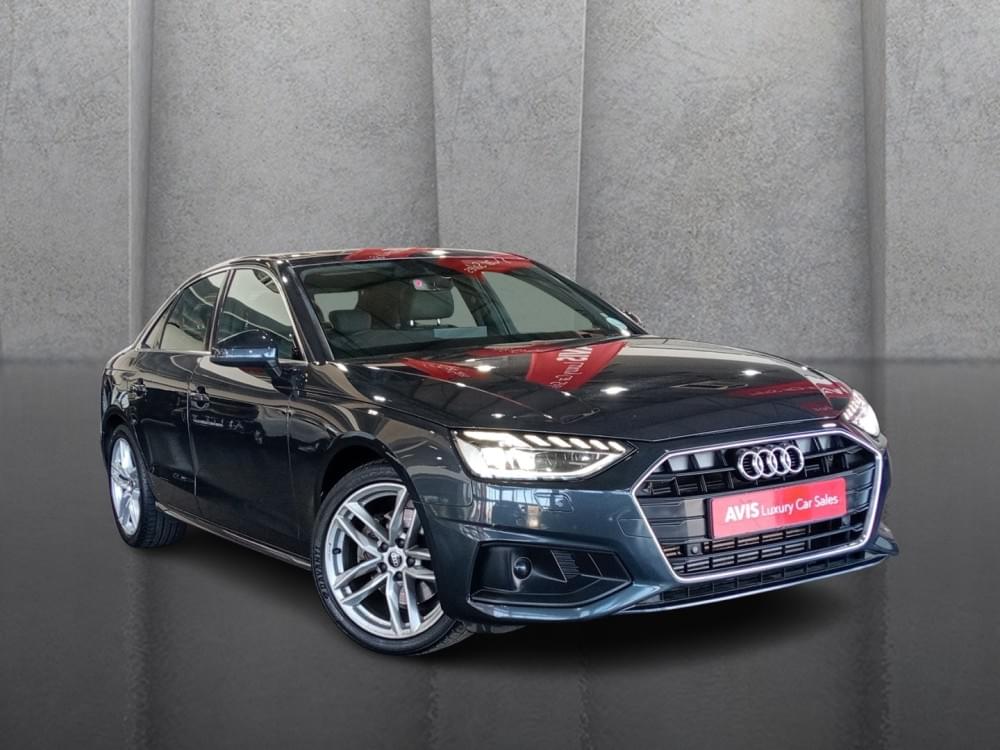 Audi A4 Sedan 35 Tfsi S Tronic