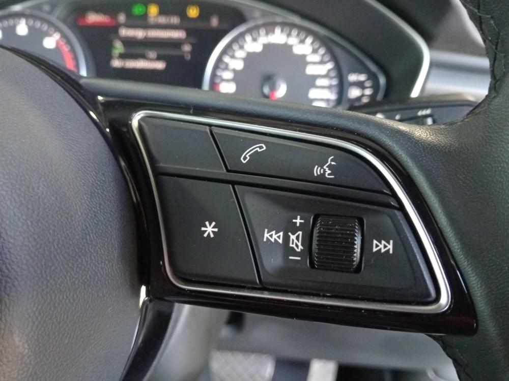 Audi A4 Sedan 35 Tfsi S Tronic