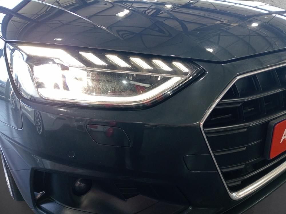 Audi A4 Sedan 35 Tfsi S Tronic