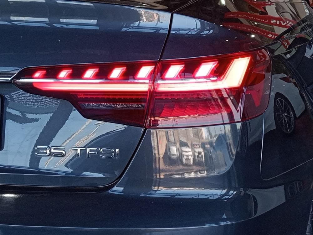 Audi A4 Sedan 35 Tfsi S Tronic