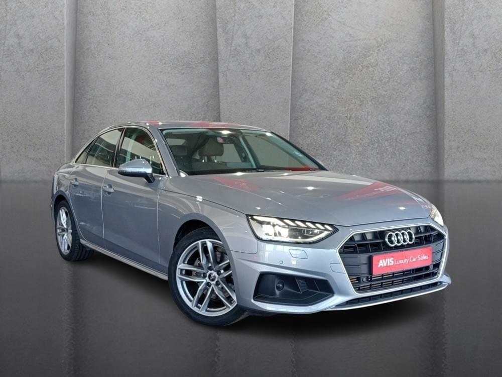 Audi A4 Sedan 35 Tfsi S Tronic