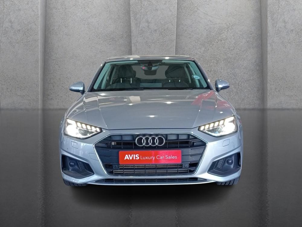 Audi A4 Sedan 35 Tfsi S Tronic
