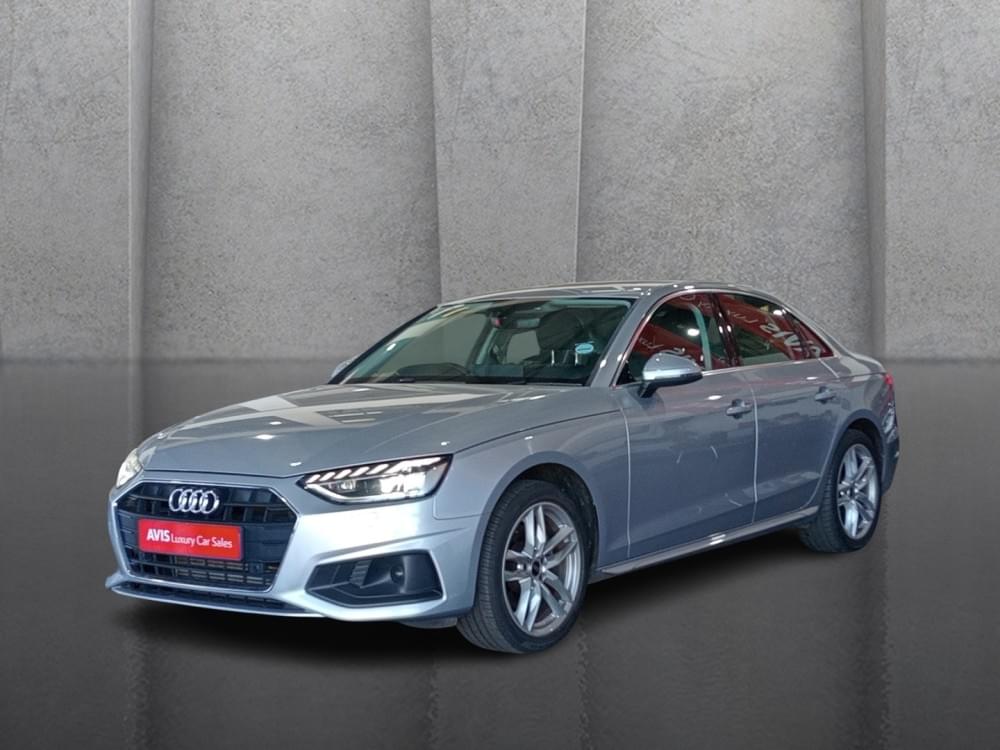 Audi A4 Sedan 35 Tfsi S Tronic