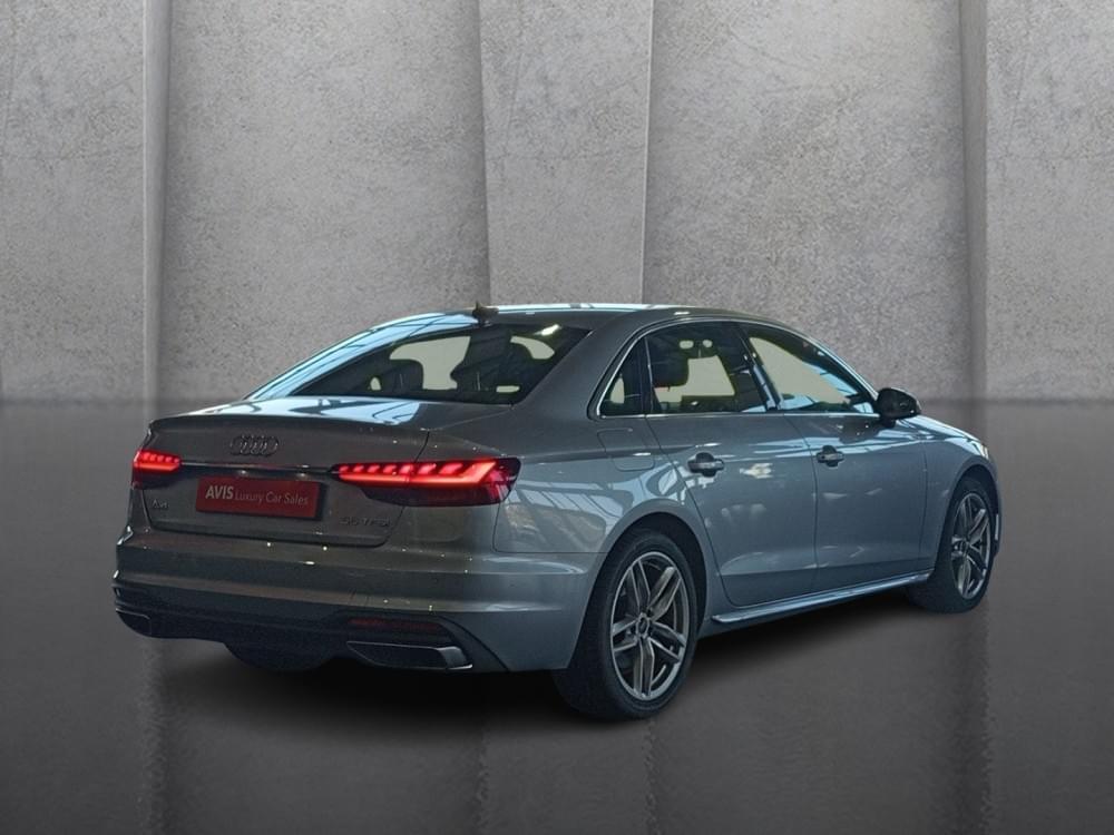 Audi A4 Sedan 35 Tfsi S Tronic