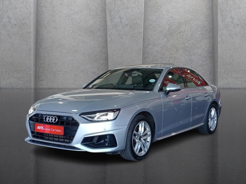 Audi A4 Sedan 35 Tfsi S Tronic