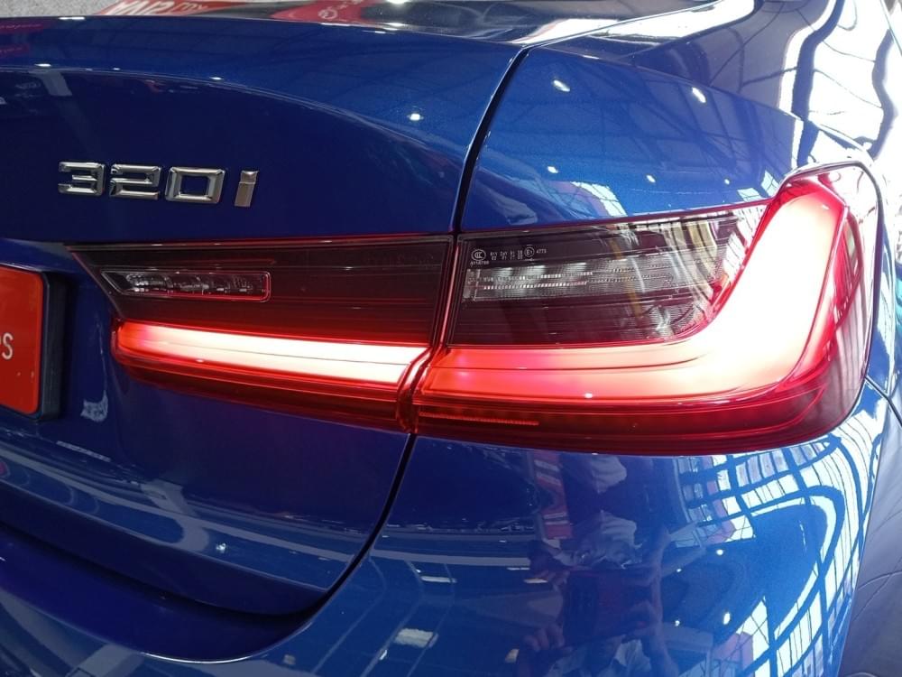 Bmw 3 Series Sedan 320I M Sport At