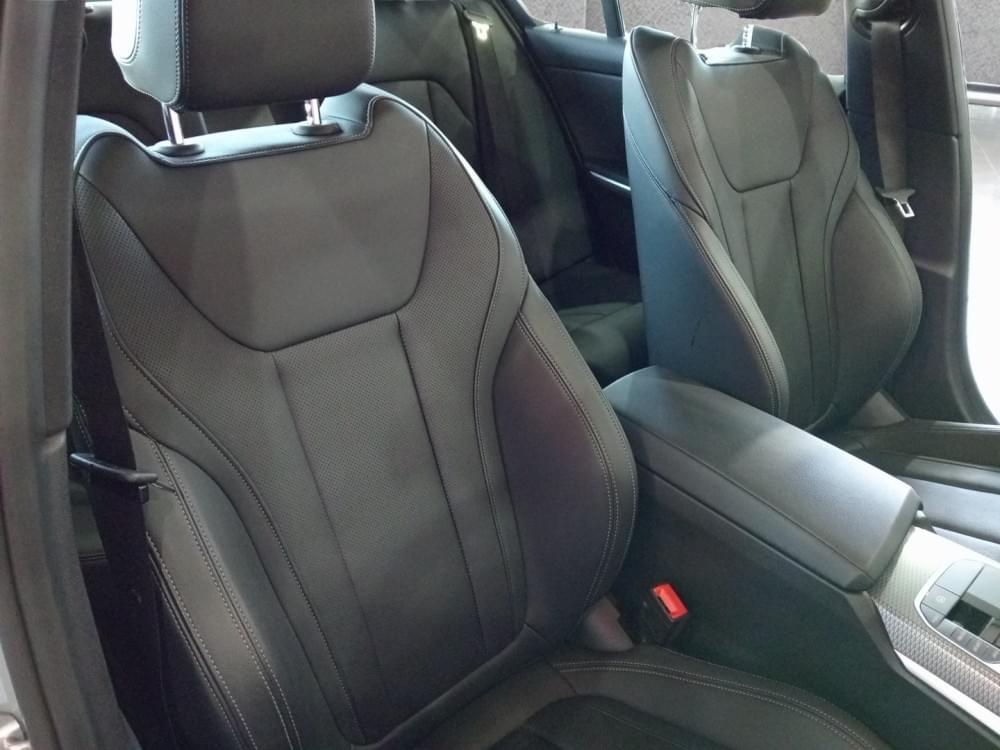 Bmw 3 Series Sedan 320I M Sport At