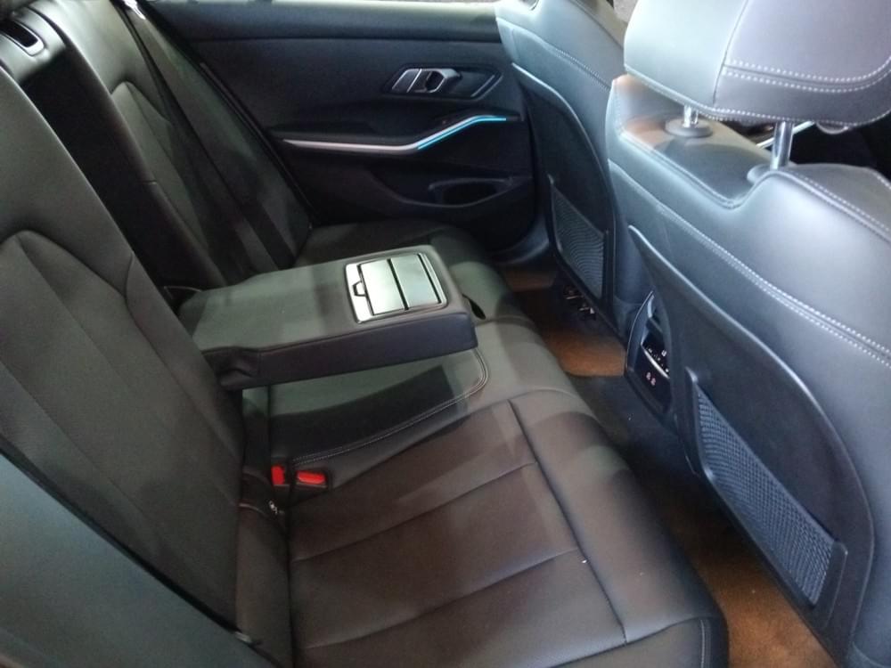 Bmw 3 Series Sedan 320I M Sport At