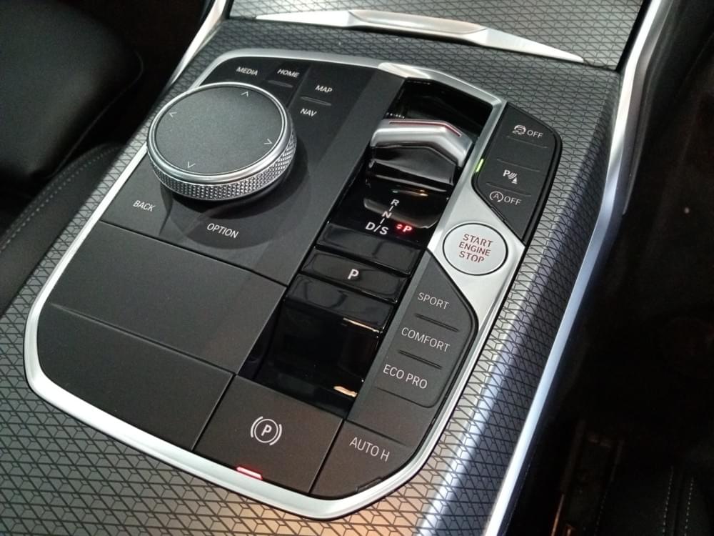 Bmw 3 Series Sedan 320I M Sport At