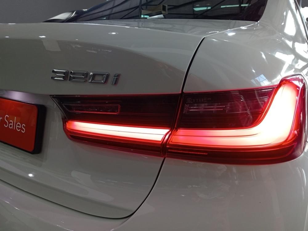 Bmw 3 Series Sedan 320I M Sport At
