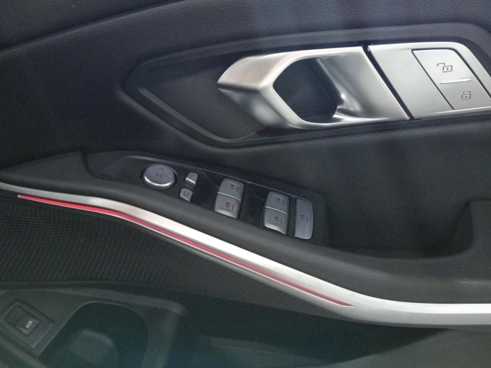 Bmw 3 Series Sedan 320I M Sport At