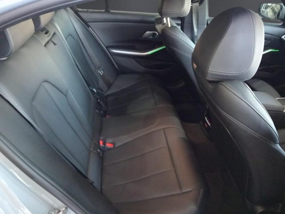 Bmw 3 Series Sedan 320I M Sport At