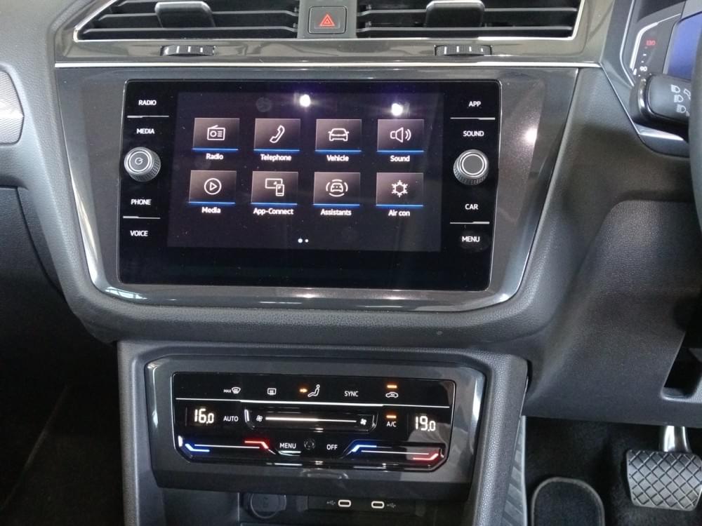 Volkswagen Tiguan Allspace 1.4 Tsi Life