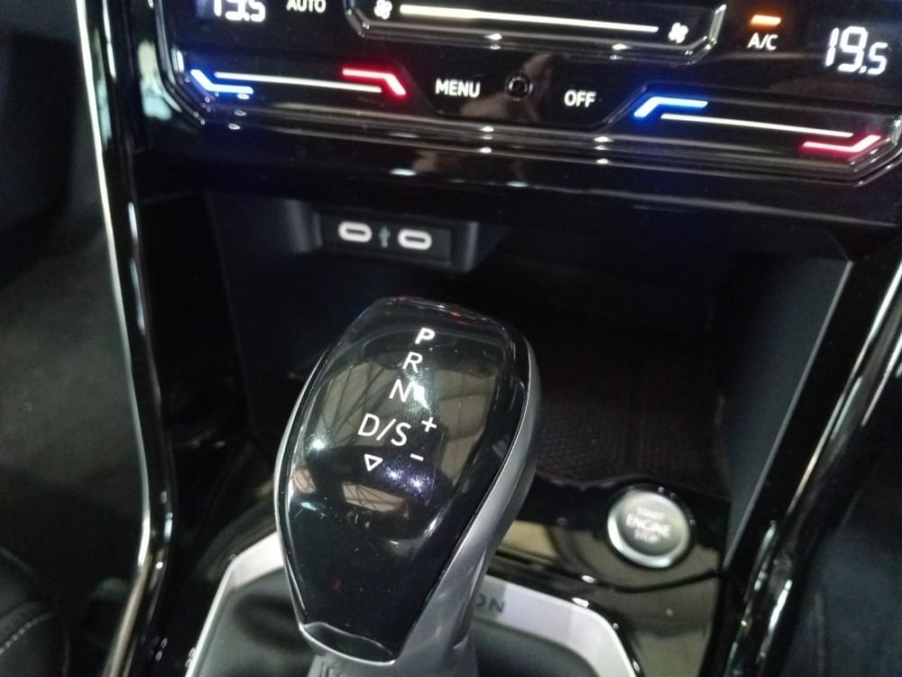 Volkswagen T-Roc 2.0 Tsi R-Line 4Motion