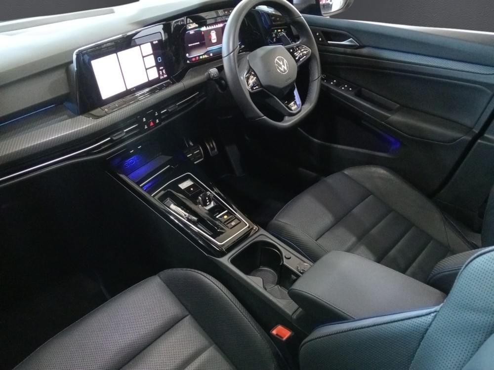 Volkswagen Golf 8 2.0 Gti R