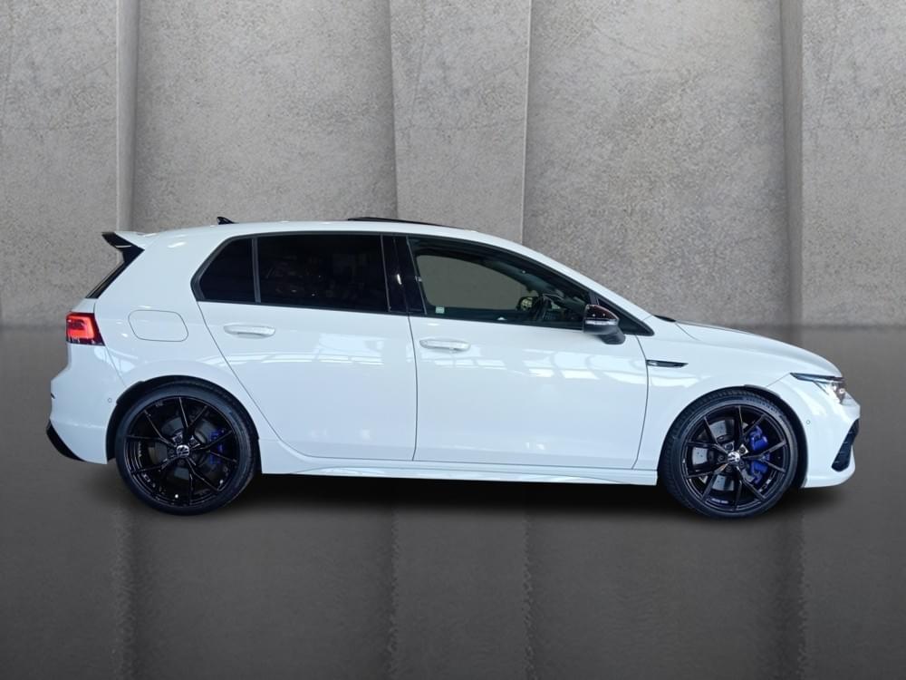 Volkswagen Golf 8 2.0 Tsi R