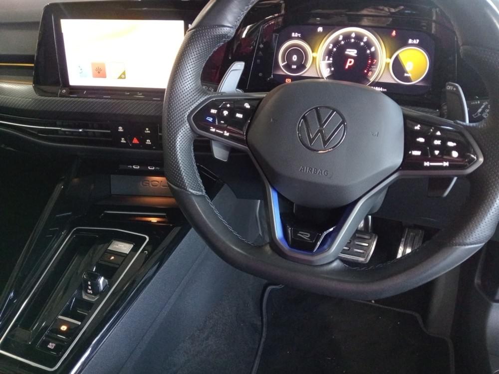 Volkswagen Golf 8 2.0 Tsi R