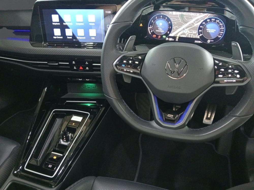 Volkswagen Golf 8 2.0 Gti R